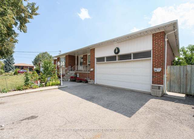 Photo of 5 Muir Ave, Toronto, ON M9L 1H4