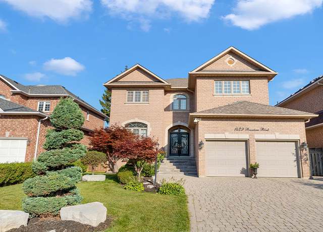 Photo of 1429 Brentano Blvd, Mississauga, ON L4X 1A2