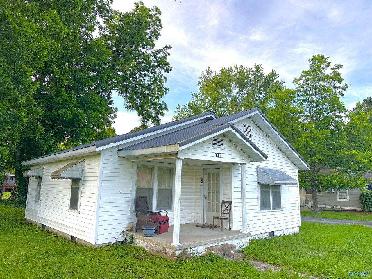 723 Guntersville Rd, Arab, AL 35016