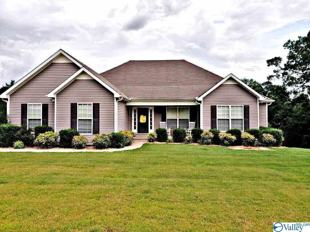 35 Pam Ln, Hartselle, AL 35640 MLS 1126523 Redfin