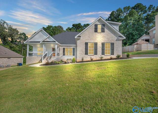 Property at 163 Santa Maria Dr, Huntsville, AL 35811, 4 beds, 3 baths