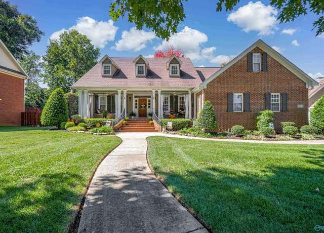 Property at 203 White Picket Trl, Meridianville, AL 35759, 5 beds, 4.5 baths