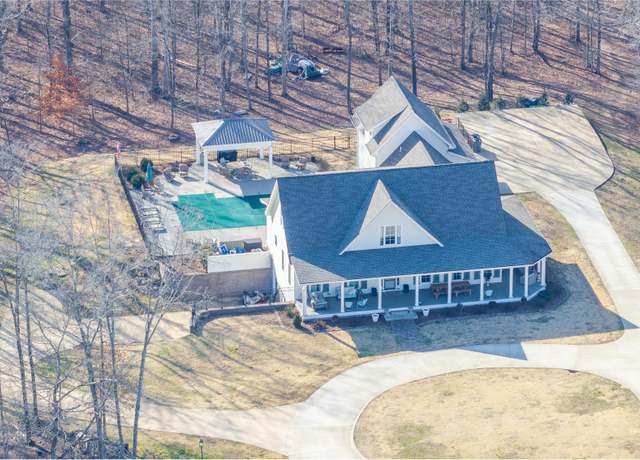 Property at 801 County Road 453, Lexington, AL 35648, 5 beds, 4.5 baths