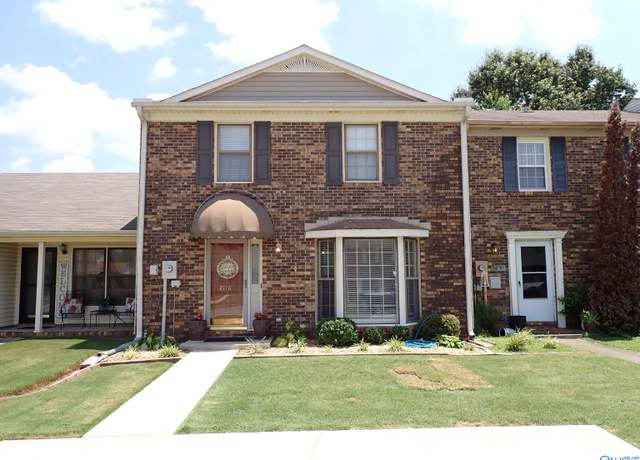 Property at 2176 Westbury Ct SW, Decatur, AL 35603, 2 beds, 2.5 baths