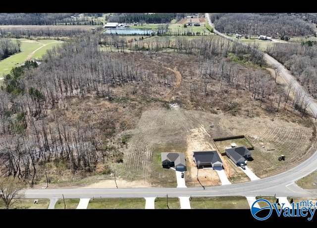 Property at 1399 Woods Cove Rd, Scottsboro, AL 35768