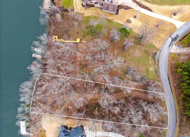 Property at 207 Monte Sano Dr, Scottsboro, AL 35769