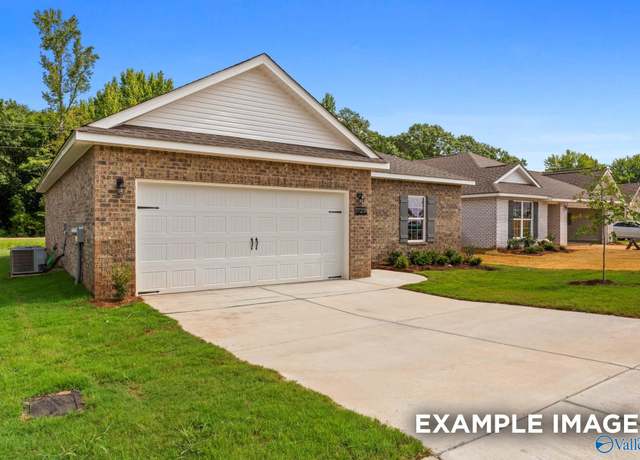 Property at 301 Keller Dr, Hazel Green, AL 35750, 3 beds, 2 baths