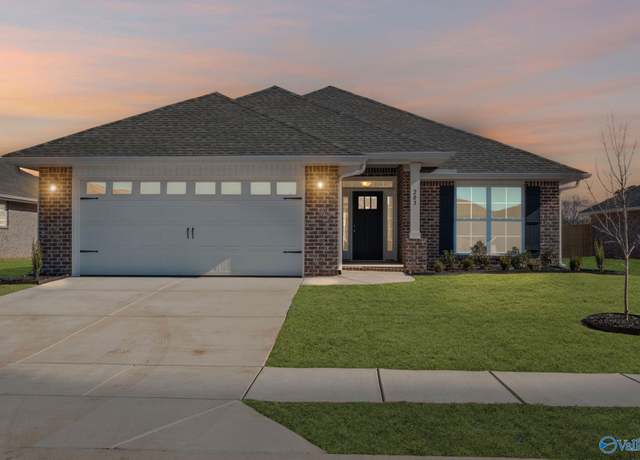 Property at 220 Poppy Trl, Meridianville, AL 35759, 4 beds, 2 baths