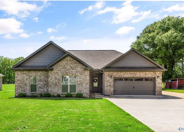 Property at 10510 Wall Triana Hwy, Toney, AL 35773, 3 beds, 2 baths