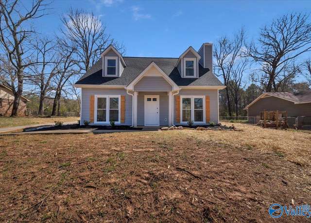 Property at 211 Stormy Dr, New Market, AL 35761, 4 beds, 2 baths