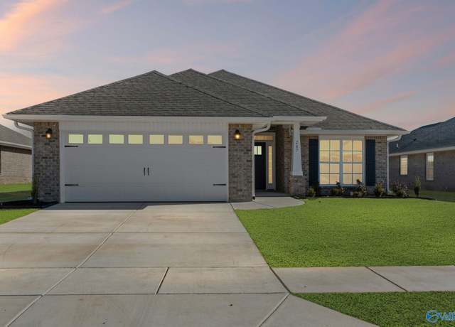 Property at 200 Poppy Trl, Meridianville, AL 35759, 4 beds, 2 baths