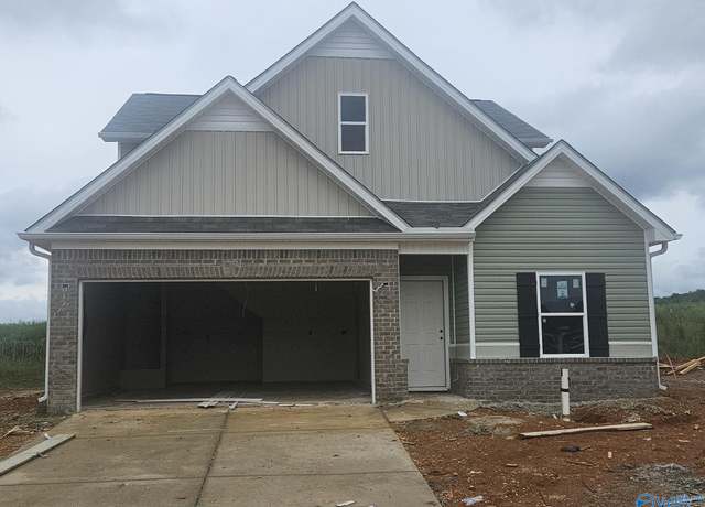 Property at 179 Story Ray Dr, New Market, AL 35761, 3 beds, 2.5 baths
