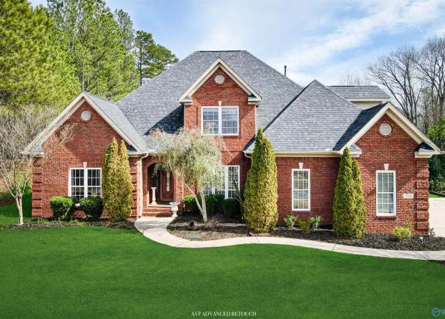 Property at 3518 Chula Vista Dr, Decatur, AL 35603, 7 beds, 3 baths