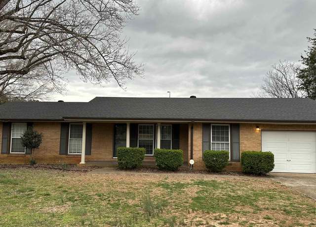 Property at 3311 Mcdow Ave, Huntsville, AL 35816, 3 beds, 2 baths
