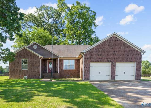 Property at 102 Landings Way Dr, Toney, AL 35773, 3 beds, 2 baths