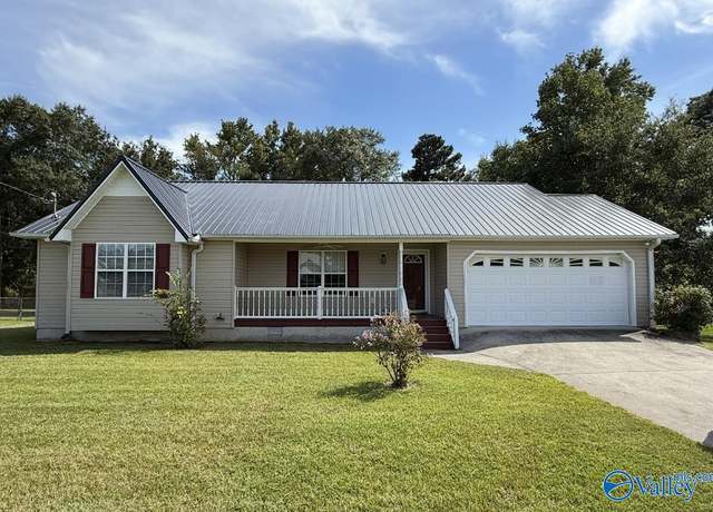 Property at 330 Childmark Dr, Albertville, AL 35950, 3 beds, 2 baths