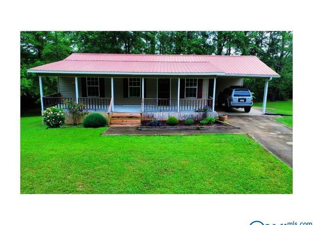Property at 3185 Reeves Rd, Hokes Bluff, AL 35903, 3 beds, 2 baths