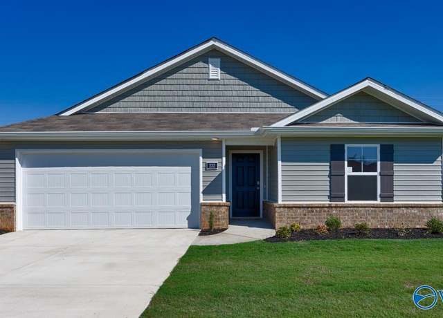 Property at 15358 Bees St, Harvest, AL 35749, 3 beds, 2 baths