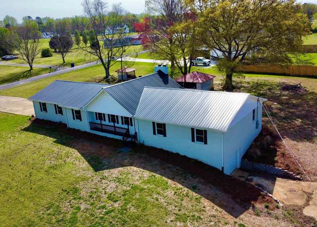 Property at 6539 Brashiers Chapel Rd, Arab, AL 35016, 3 beds, 2 baths