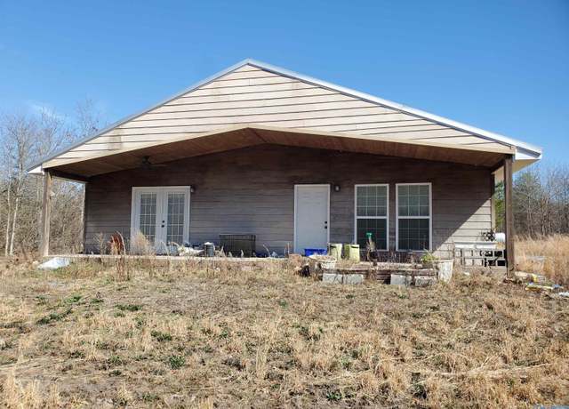 Property at 1924 County Road 83, Pisgah, AL 35765, 2 beds, 2 baths