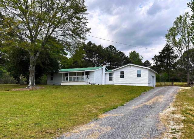 Property at 10150 Alabama Highway 35, Gaylesville, AL 35973, 3 beds, 1 bath