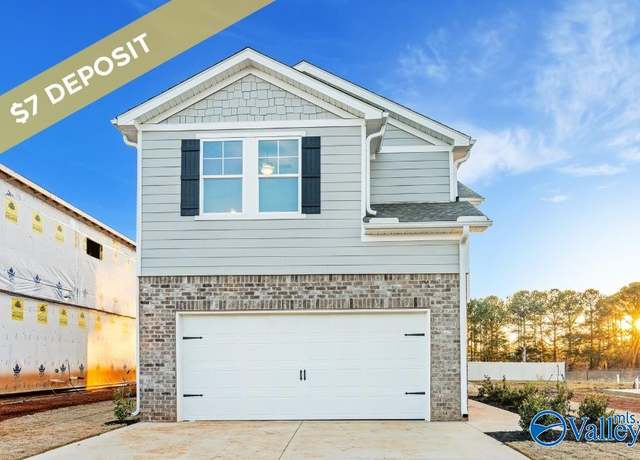 Property at 348 Summit Lakes Dr, Athens, AL 35613, 5 beds, 2.5 baths
