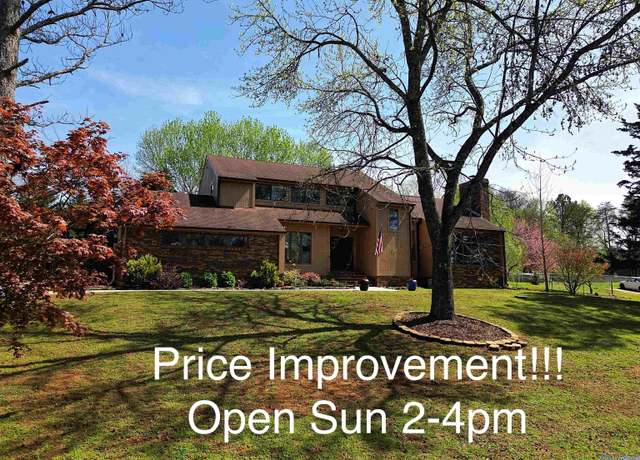 Property at 117 Rachel Dr NW, Huntsville, AL 35806, 4 beds, 3.5 baths