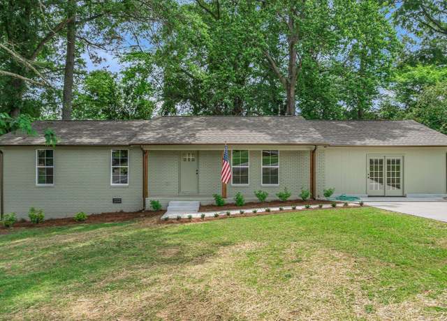 Property at 2409 Lu James Dr, Guntersville, AL 35976, 4 beds, 2 baths