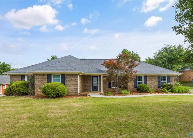 Property at 221 Badger Dr, Harvest, AL 35749, 4 beds, 2 baths