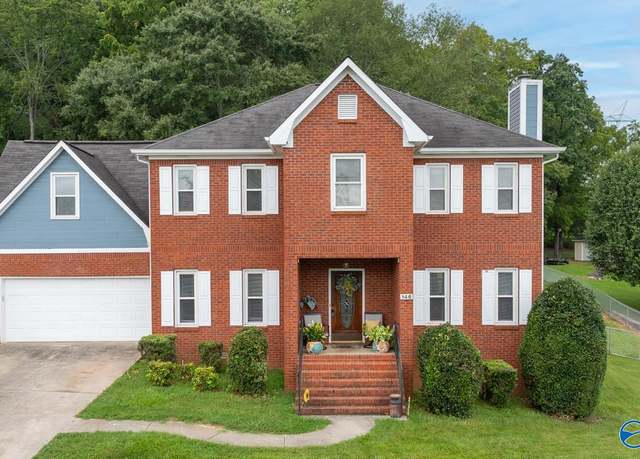 Property at 146 Derwent Ln, Huntsville, AL 35810, 4 beds, 2.5 baths
