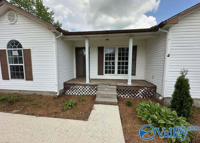 Property at 4884 Martling Rd, Albertville, AL 35951, 3 beds, 2 baths