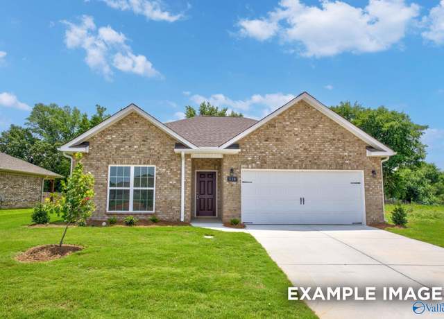 Property at 6221 Pisgah Dr NW, Huntsville, AL 35810, 3 beds, 2 baths