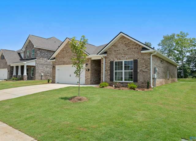 Property at 145 Ivy Vine Dr, Toney, AL 35773, 3 beds, 2 baths