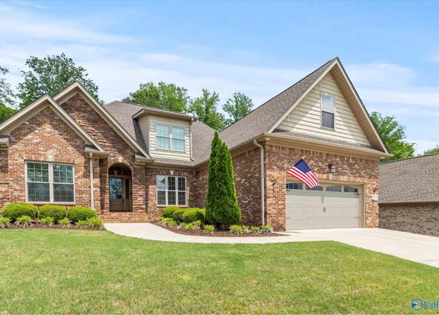 Property at 29241 Carnaby Ln, Toney, AL 35773, 3 beds, 2 baths