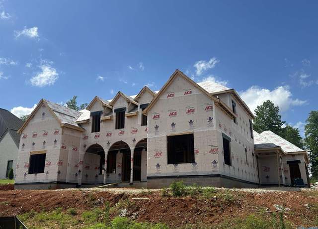 Property at 117 Mill Springs Ln, Huntsville, AL 35811, 4 beds, 4.5 baths