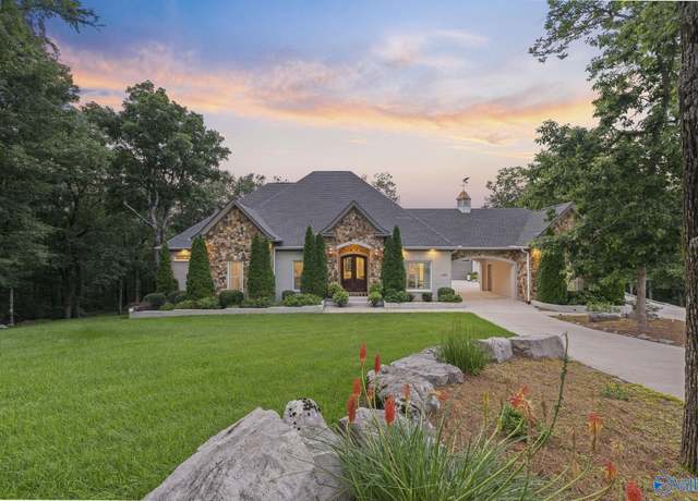 Property at 4048 Hawks Way, Huntsville, AL 35811, 4 beds, 3.5 baths