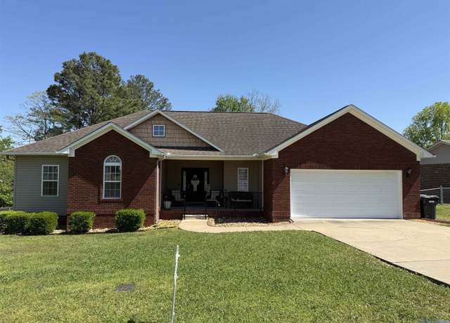 Property at 3373 Mayflower Ln, Southside, AL 35907, 3 beds, 2 baths