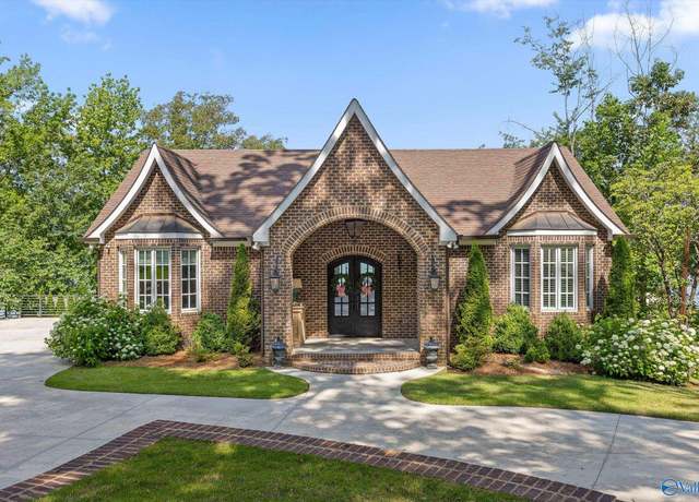 Property at 562 Skyline Shores Dr, Scottsboro, AL 35769, 4 beds, 3.5 baths