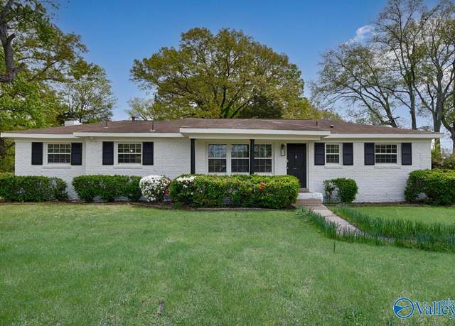 Property at 4407 Sparkman Dr NW, Huntsville, AL 35810, 3 beds, 1.5 baths