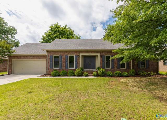 Property at 2207 Magna Carta Pl, Huntsville, AL 35803, 3 beds, 2 baths