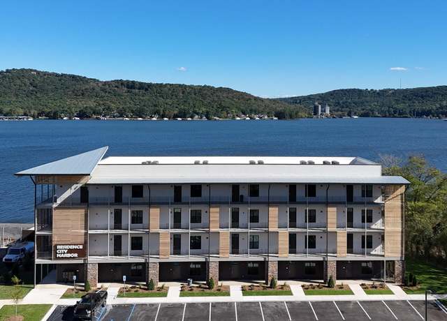 Property at 2699 - 202 Paddle Wheel Dr #202, Guntersville, AL 35976, 2 beds, 2 baths