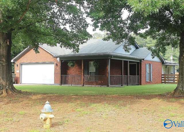 Property at 101 Hayloft Ct, Harvest, AL 35749, 3 beds, 2 baths