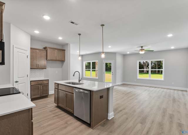 Property at 230 Jerrie Lynn Blvd, Meridianville, AL 35759, 4 beds, 2 baths
