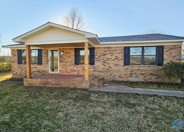 Property at 1711 County Road 121, Moulton, AL 35650, 4 beds, 2 baths