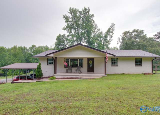 Property at 12368 Hickory Hills Rd, Athens, AL 35614, 3 beds, 2 baths