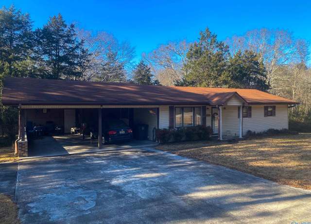 Property at 9435 County Road 236, Moulton, AL 35650, 3 beds, 1 bath