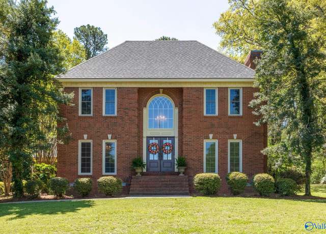 Property at 558 Nick Davis Rd, Madison, AL 35757, 3 beds, 2.5 baths