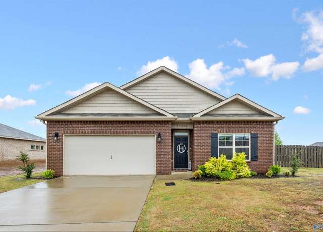 Property at 25066 Delilah Cir, Athens, AL 35613, 4 beds, 2 baths