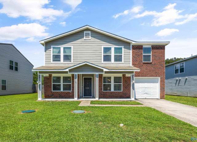 Property at 146 Bayside Ln, Toney, AL 35773, 4 beds, 2.5 baths