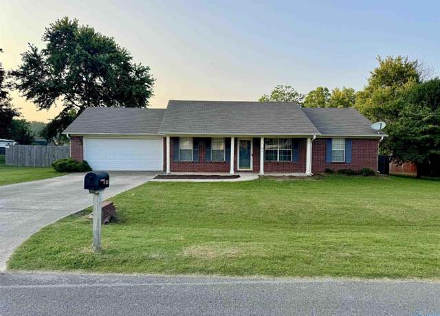 Property at 103 Zachary Dr, Toney, AL 35773, 3 beds, 2 baths